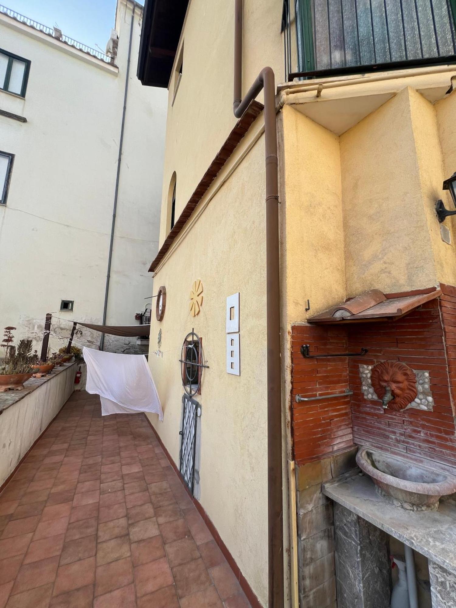 L'Homme Tranquille Apartment Salerno Luaran gambar