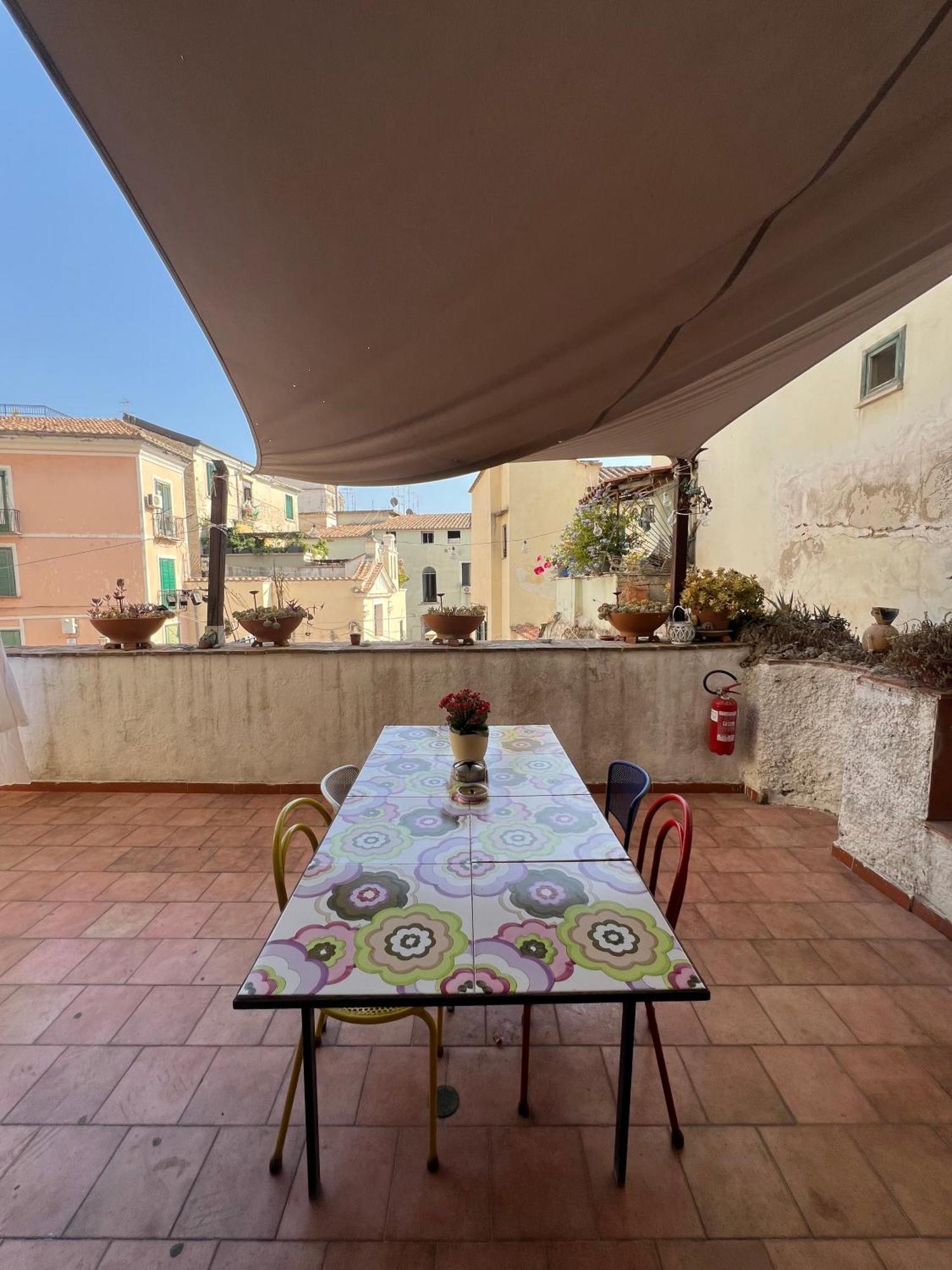 L'Homme Tranquille Apartment Salerno Luaran gambar